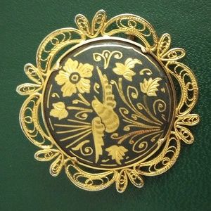 Vintage Spanish Damascene Gold Black Toledo Brooch.